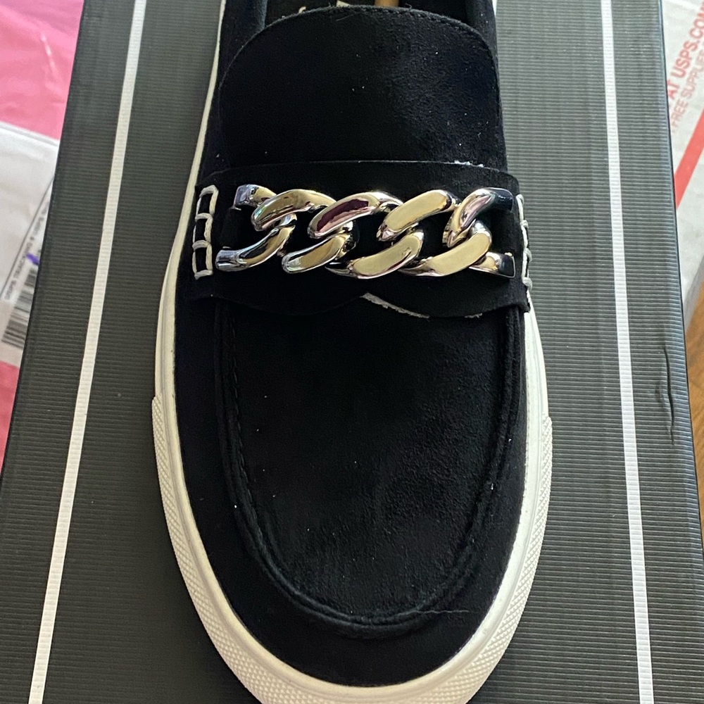 J/SLIDES Black Loafers with Silver Chain Accent